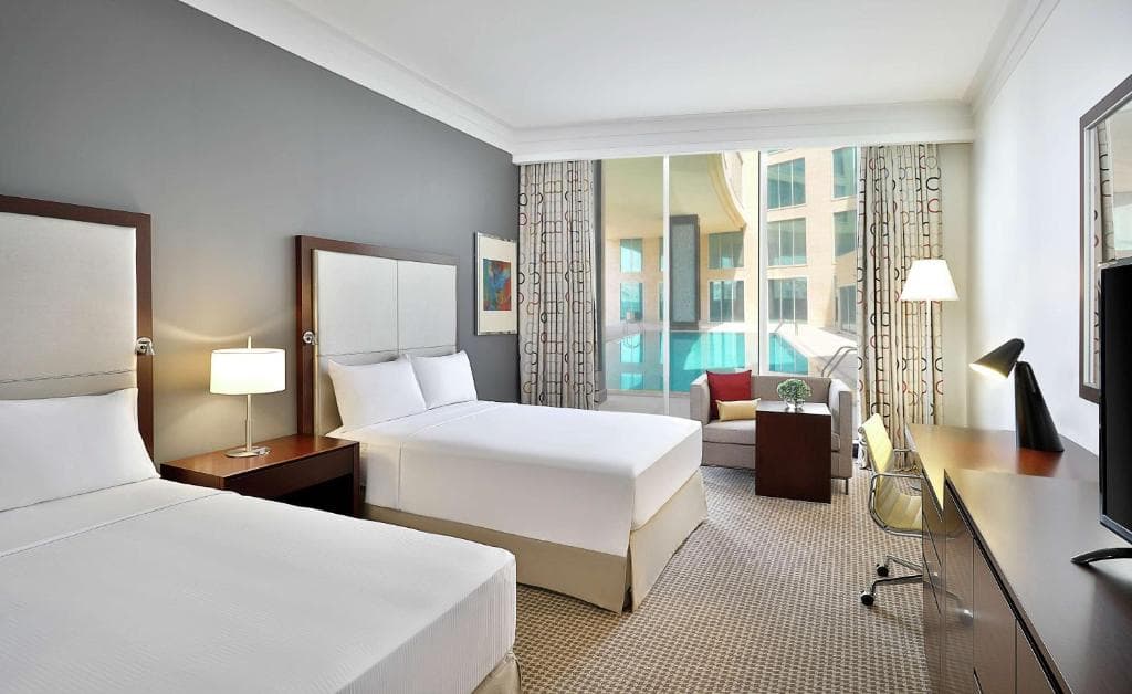 DoubleTree by Hilton Doha - Al Sadd - 19
