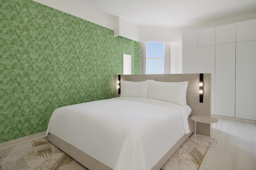 Element West Bay Doha - 32