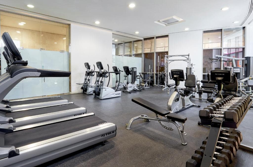 Crowne Plaza Doha West Bay - 4