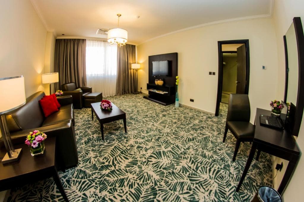 The Royal Riviera Hotel Qatar - 7