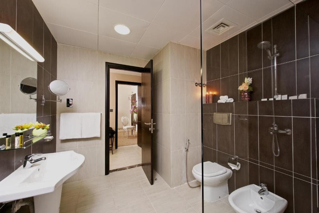 The Royal Riviera Hotel Qatar - 26