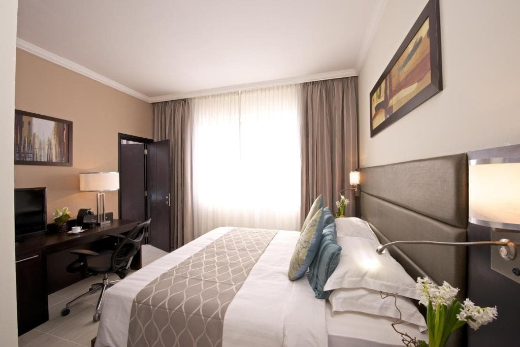 The Royal Riviera Hotel Qatar - 29