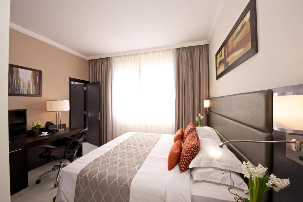 The Royal Riviera Hotel Qatar - 33