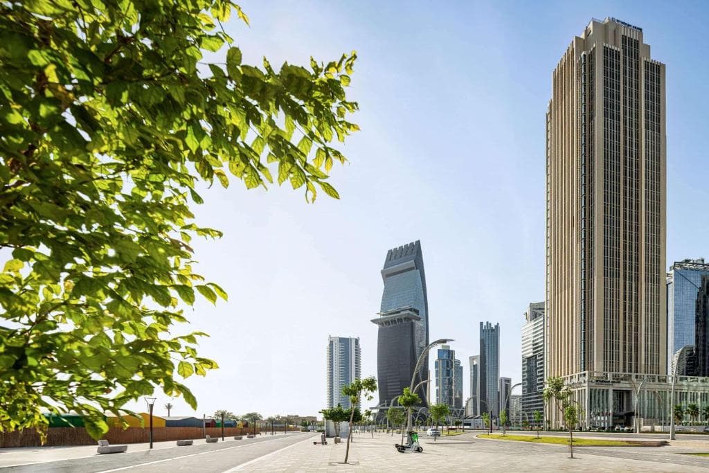 Wyndham Grand Doha West Bay Beach - 7