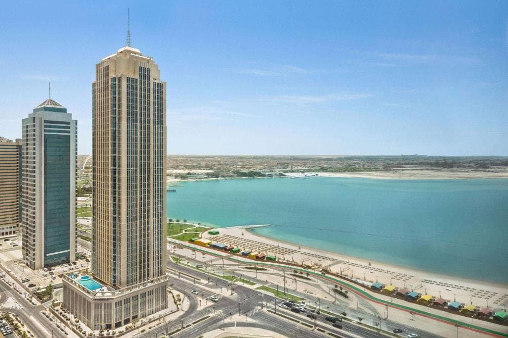 Wyndham Grand Doha West Bay Beach - 8