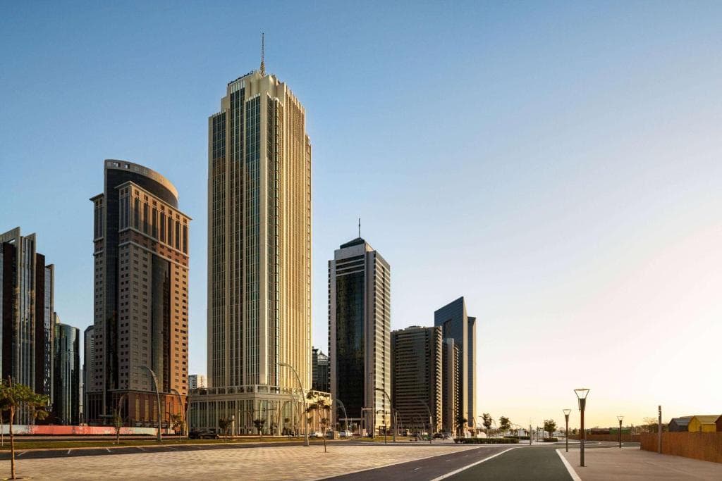 Wyndham Grand Doha West Bay Beach - 9