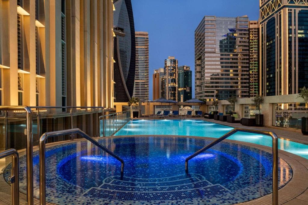 Wyndham Grand Doha West Bay Beach - 17
