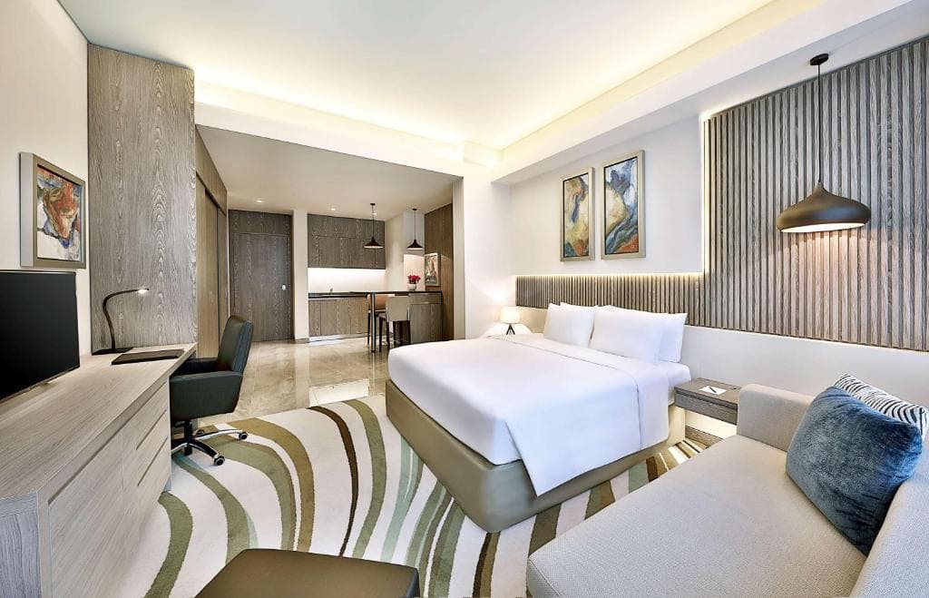 DoubleTree by Hilton Doha - Old Town - 19