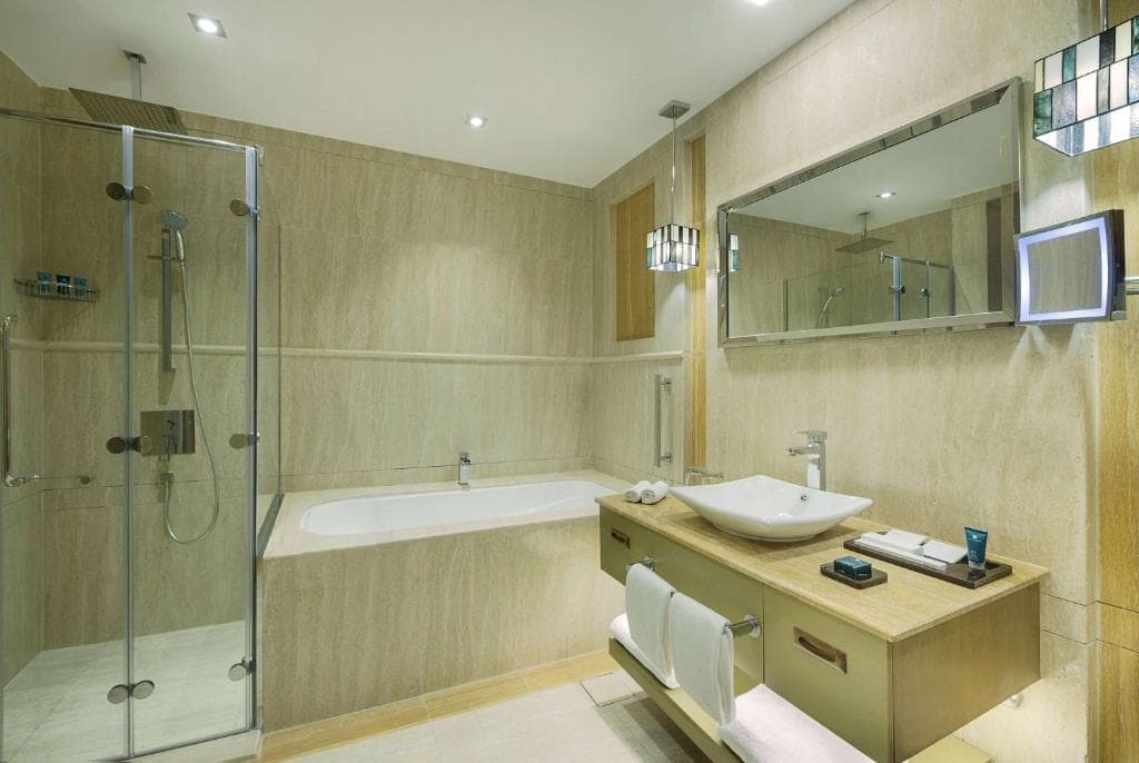 Wyndham Doha West Bay - 35