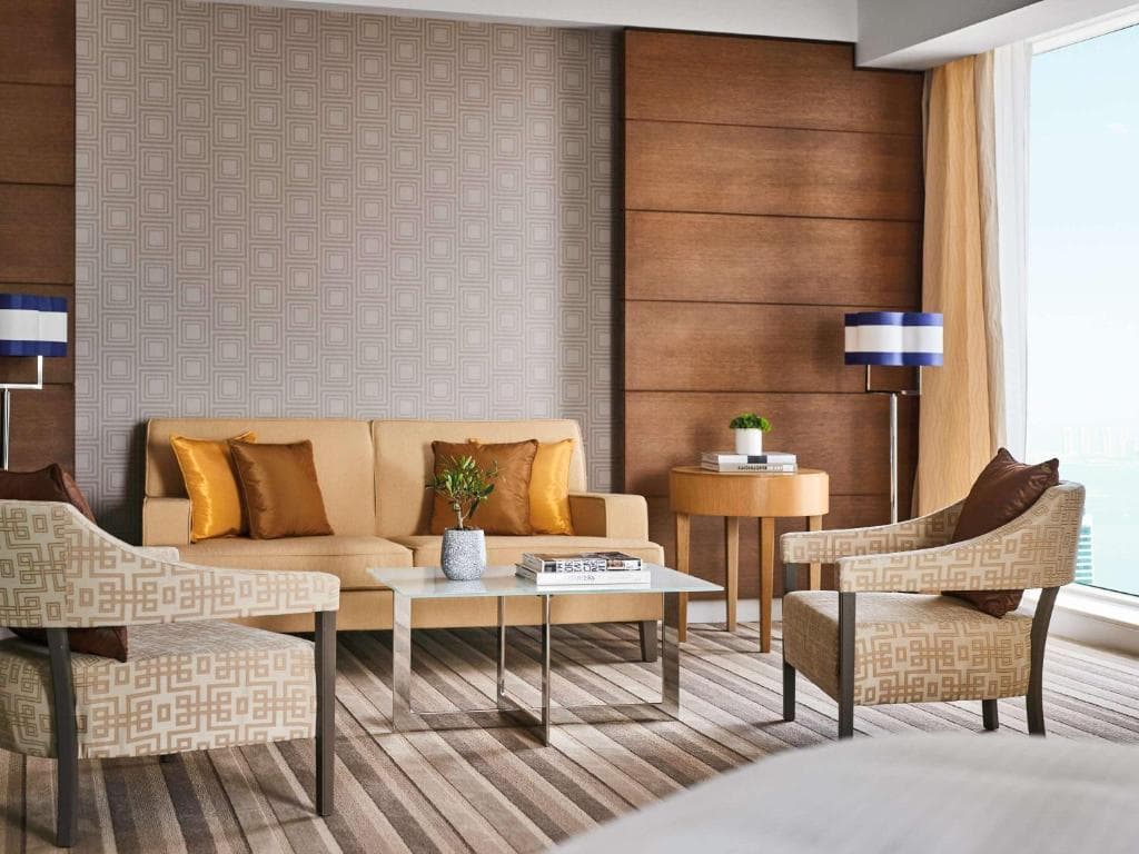 Pullman Doha West Bay - 11
