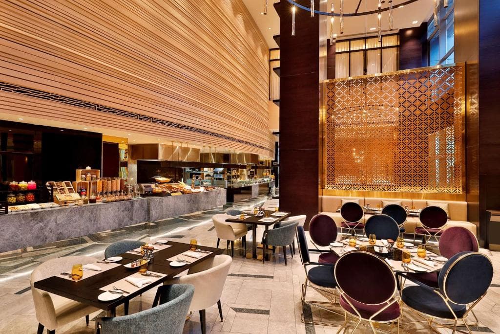 AlRayyan Hotel Doha, Curio Collection by Hilton - 16