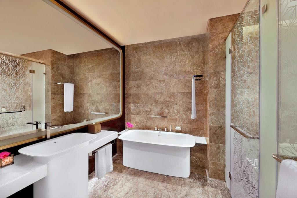 AlRayyan Hotel Doha, Curio Collection by Hilton - 26
