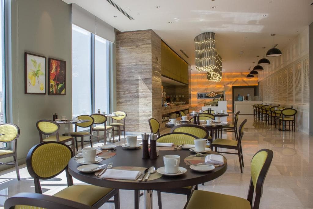 Holiday Inn Doha The Business Park - 5