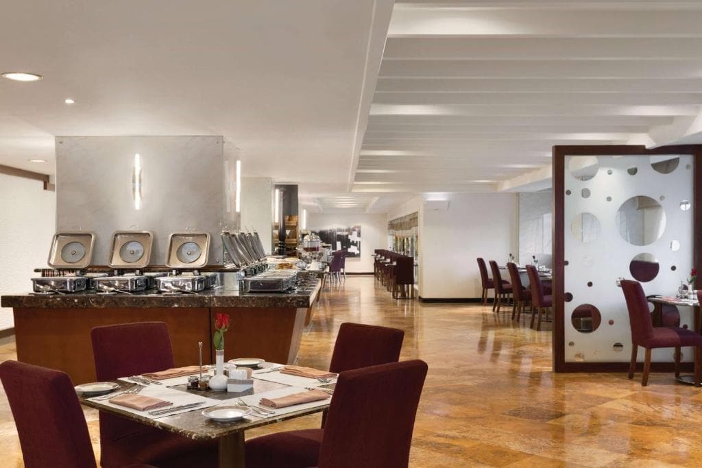 Grand Regency Doha, Trademark Collection by Wyndham - 9