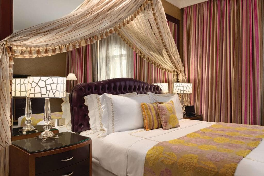 Grand Regency Doha, Trademark Collection by Wyndham - 17
