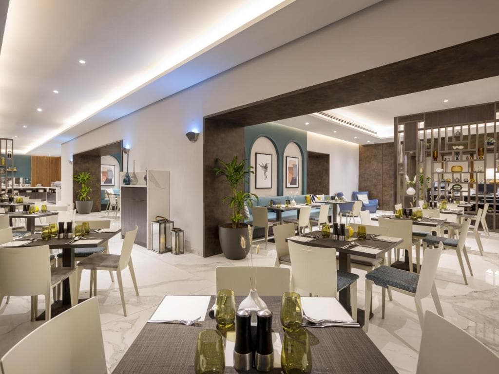 voco Doha West Bay Suites, an IHG Hotel - 39