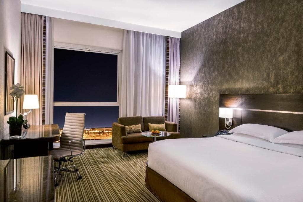 Hyatt Regency Oryx Doha - 11