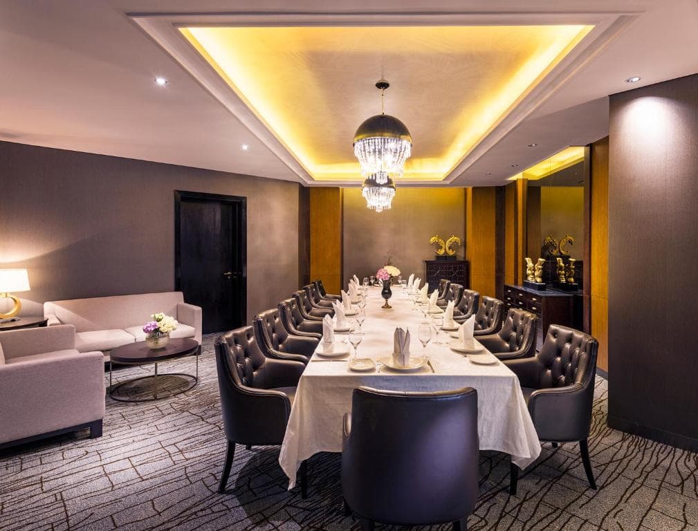 Ezdan Palace Hotel - 33