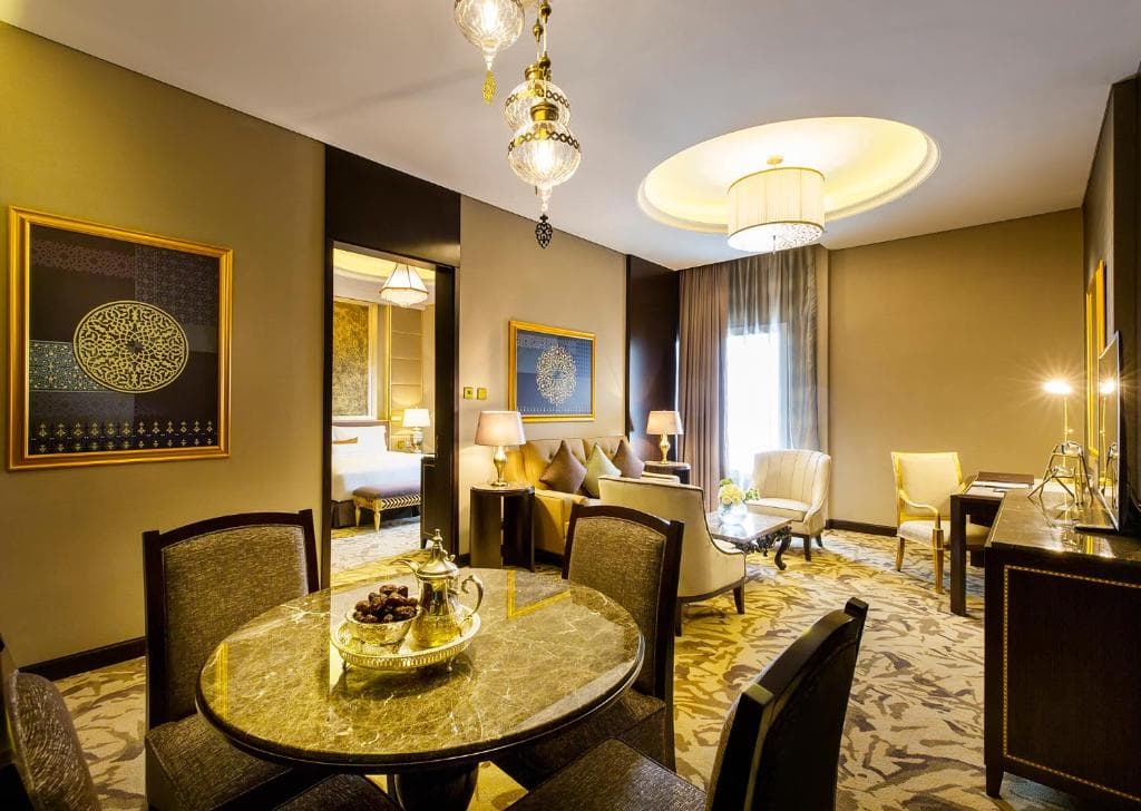 Ezdan Palace Hotel - 36