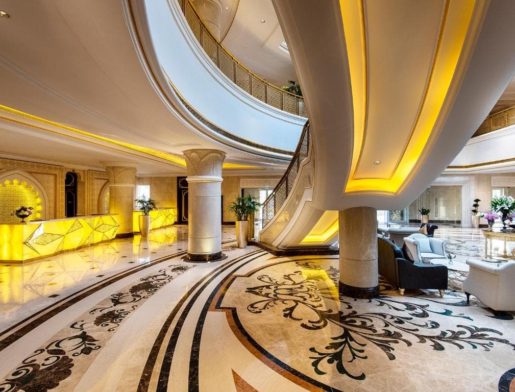 Ezdan Palace Hotel - 40