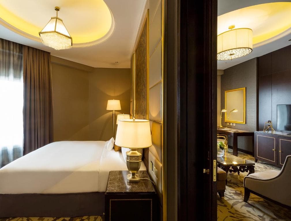 Ezdan Palace Hotel - 43