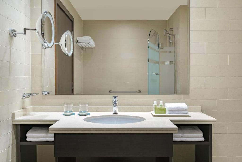 Le Meridien City Center Doha - 32