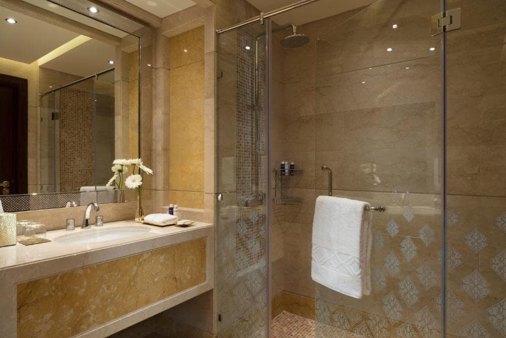 Al Najada Doha Hotel Apartments by Oaks - 4
