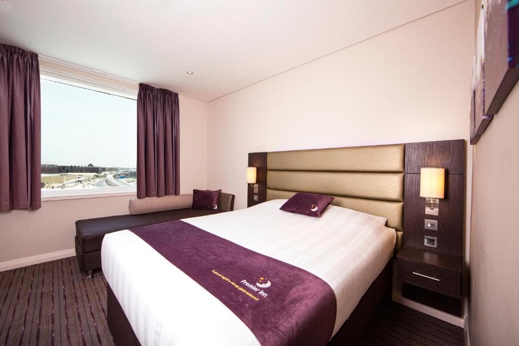 Premier Inn Doha Education City - 3