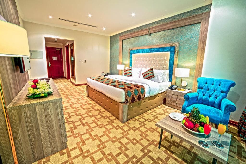 Sapphire Plaza Hotel - 10
