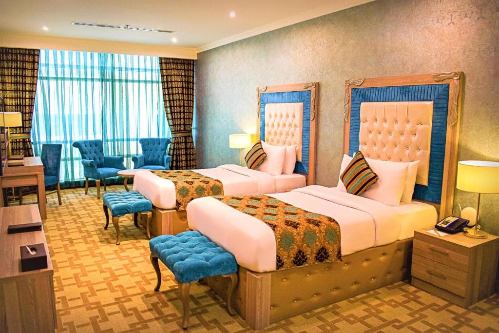 Sapphire Plaza Hotel - 16
