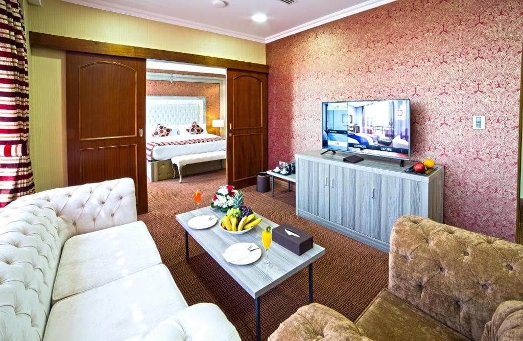 Sapphire Plaza Hotel - 18