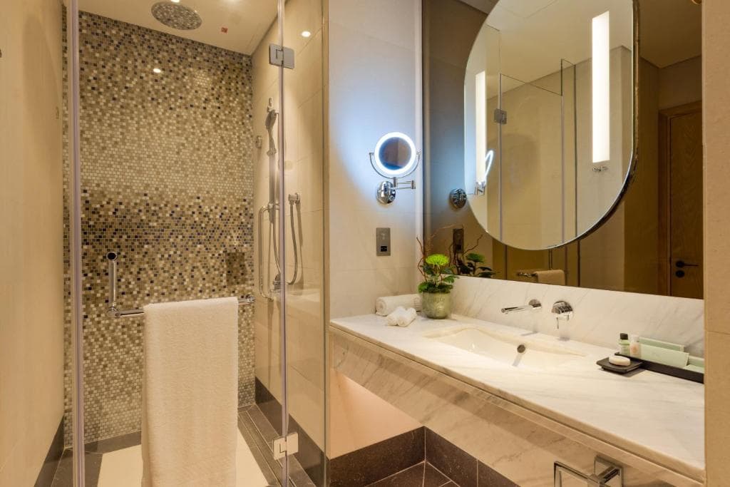 Embassy Suites by Hilton Doha Old Town - 4
