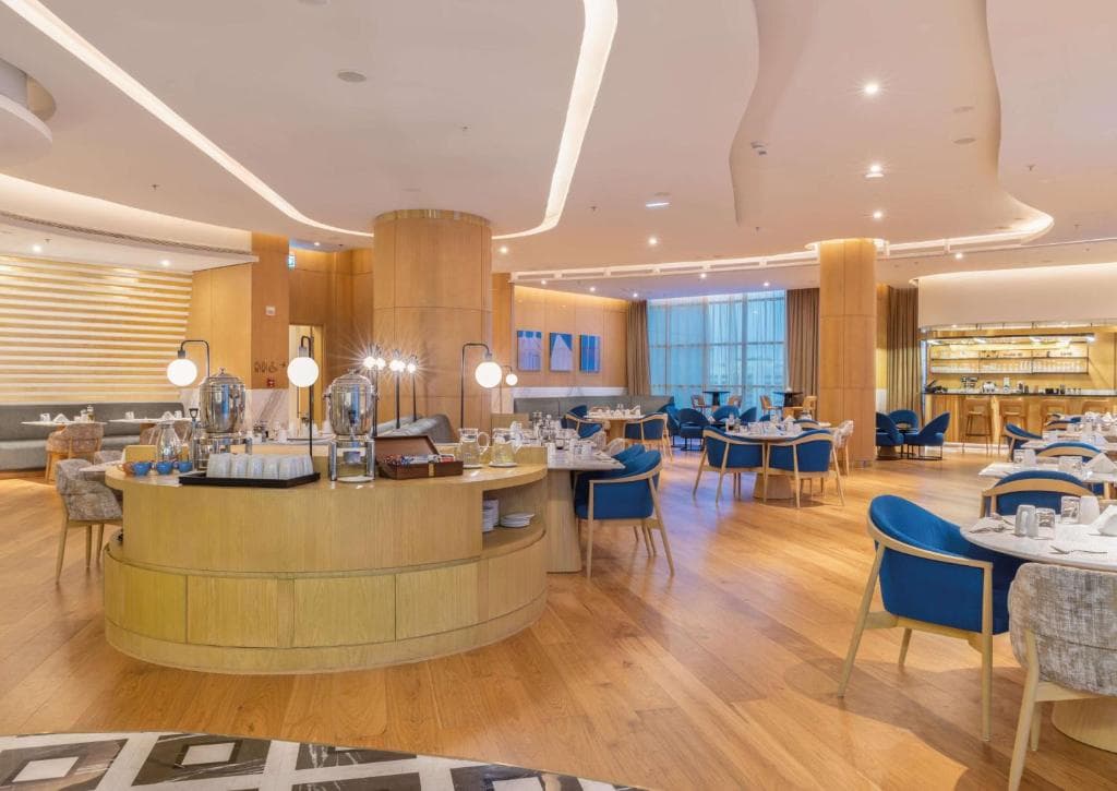 Embassy Suites by Hilton Doha Old Town - 5