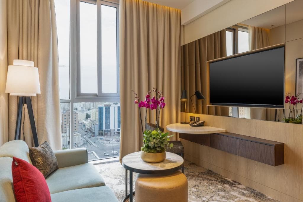 Embassy Suites by Hilton Doha Old Town - 6