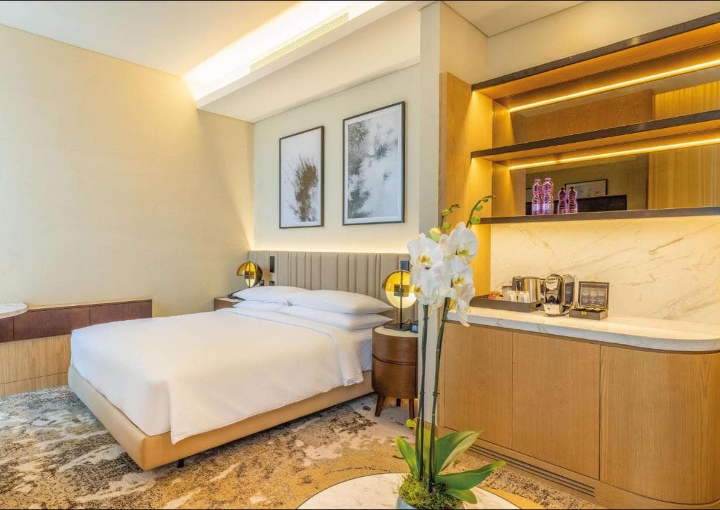 Embassy Suites by Hilton Doha Old Town - 12