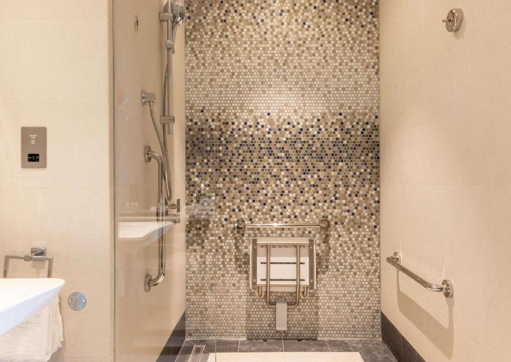 Embassy Suites by Hilton Doha Old Town - 17