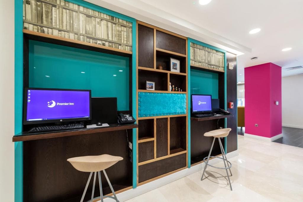 Premier Inn Doha Airport - 7