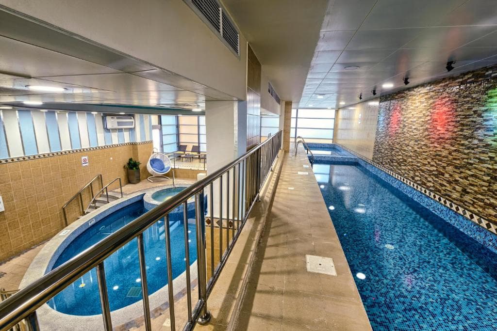 Saraya Corniche Hotel - 4
