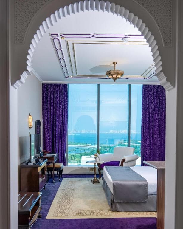 Saraya Corniche Hotel - 13