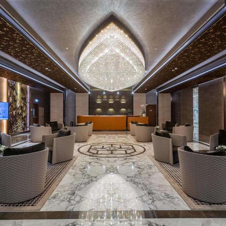 The Bentley Luxury Hotel & Suites - 26