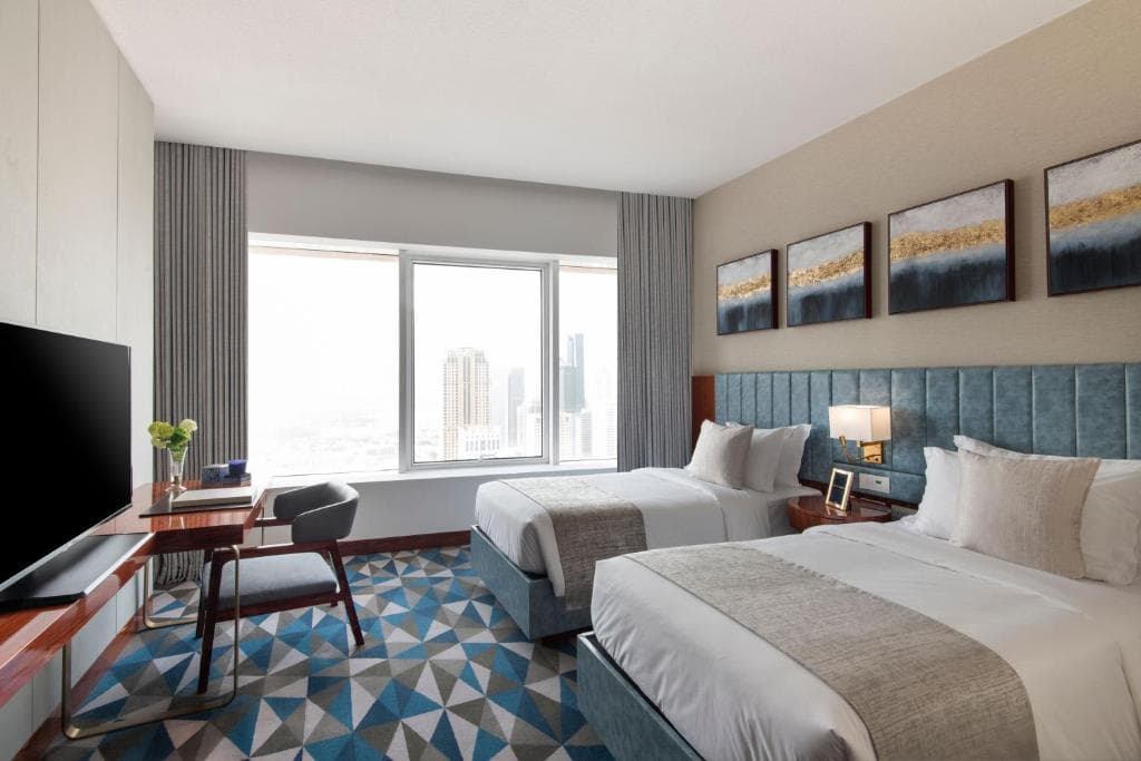 The Bentley Luxury Hotel & Suites - 44