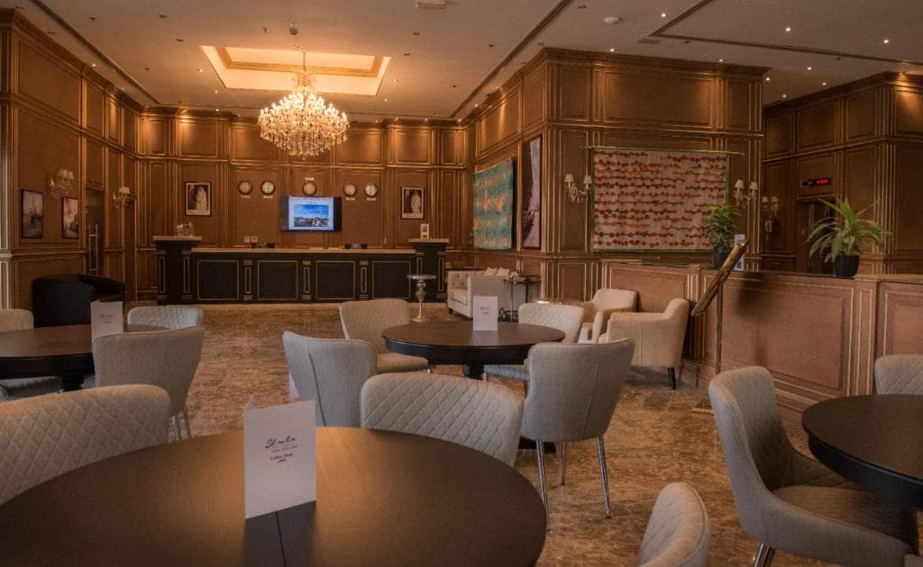 Strato Hotel by Warwick - 28