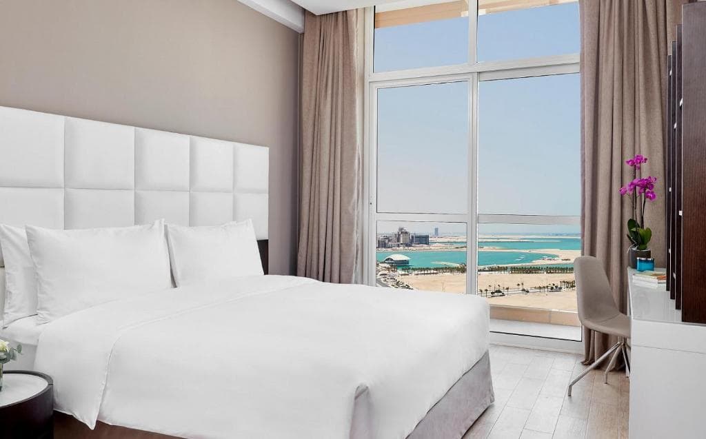 Staybridge Suites - Doha Lusail - 20