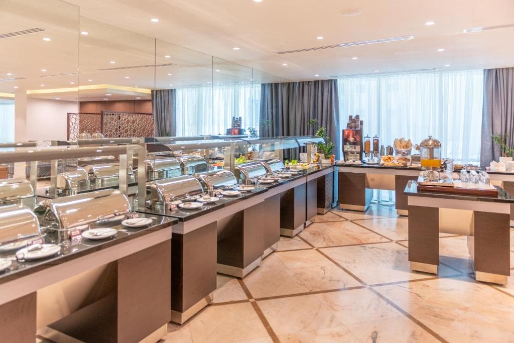 Century Hotel Doha - 16