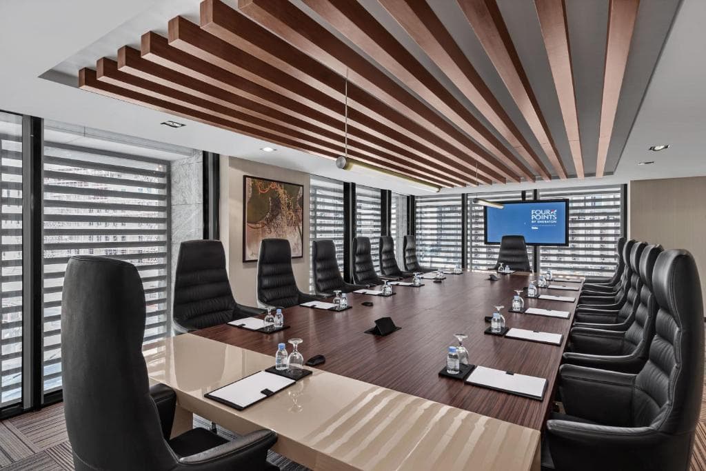 Four Points by Sheraton Doha - 8