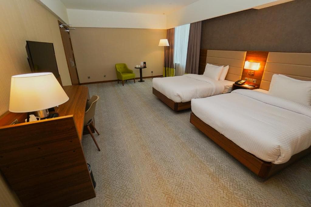 The Grand Lux Hotel - 19