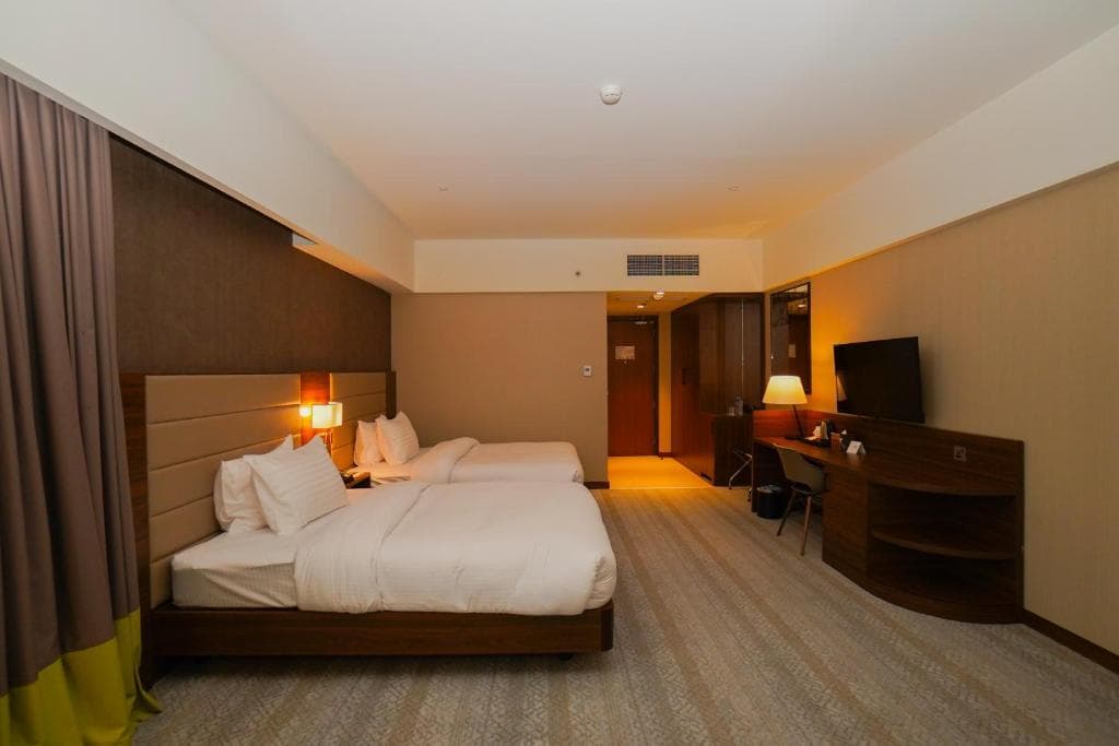 The Grand Lux Hotel - 27
