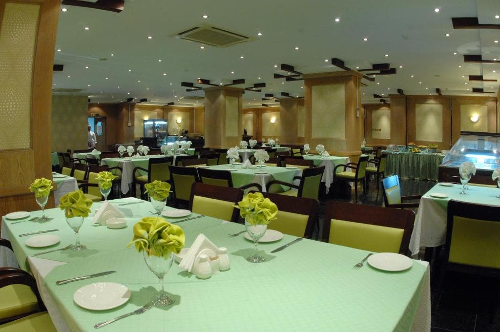 Al Muntazah Plaza Hotel - 5