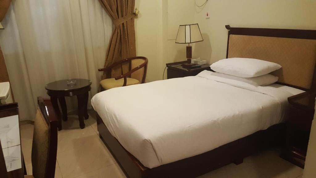 Al Muntazah Plaza Hotel - 9