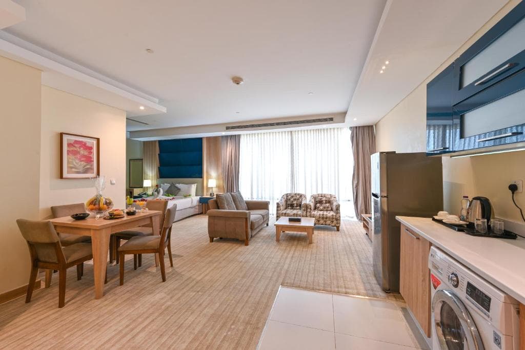 Al Mansour Suites Hotel - 5